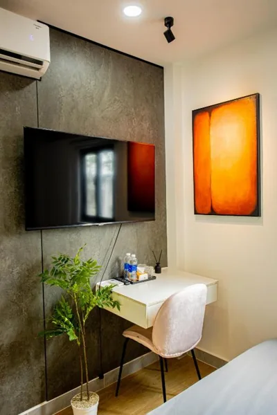 Deluxe Double Room — Avora Saigon - Central District 1